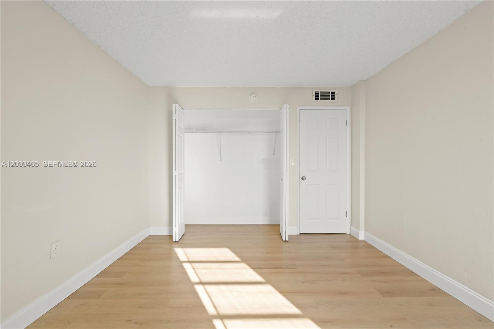 8870 Fontainebleau Boulevard