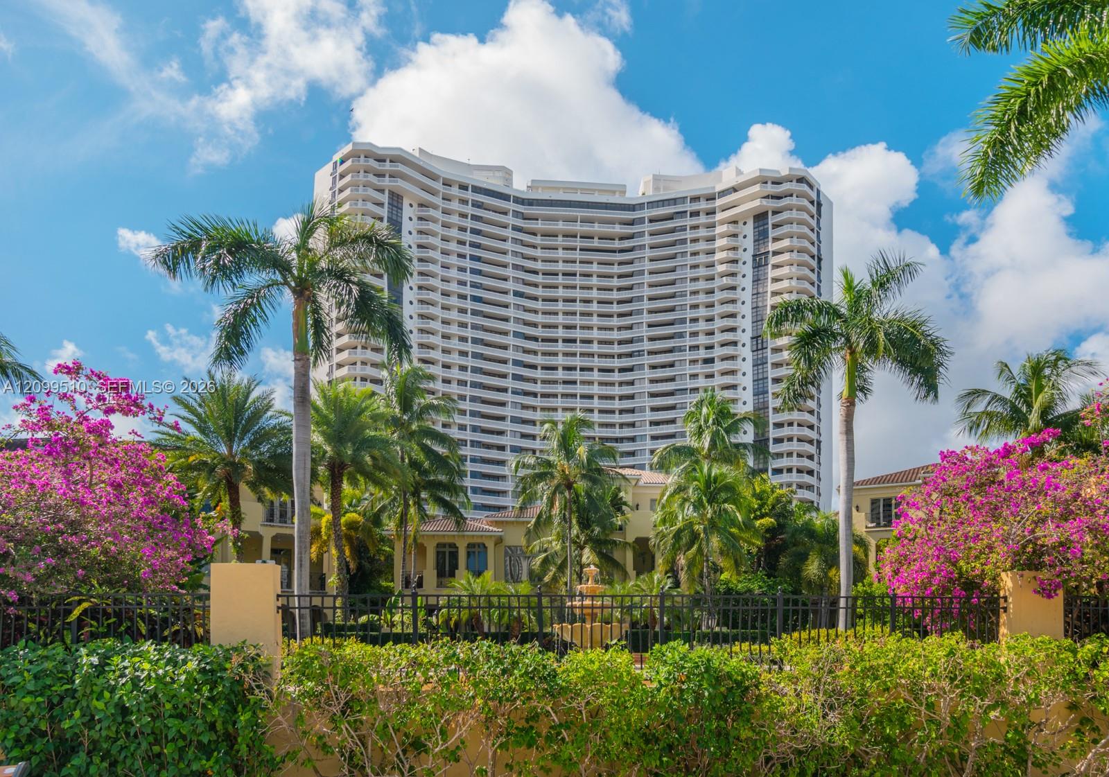 1000 W Island Boulevard