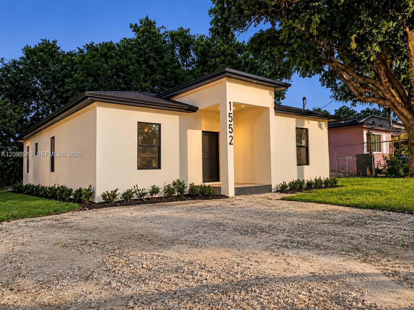 1552 NW 51st Terrace