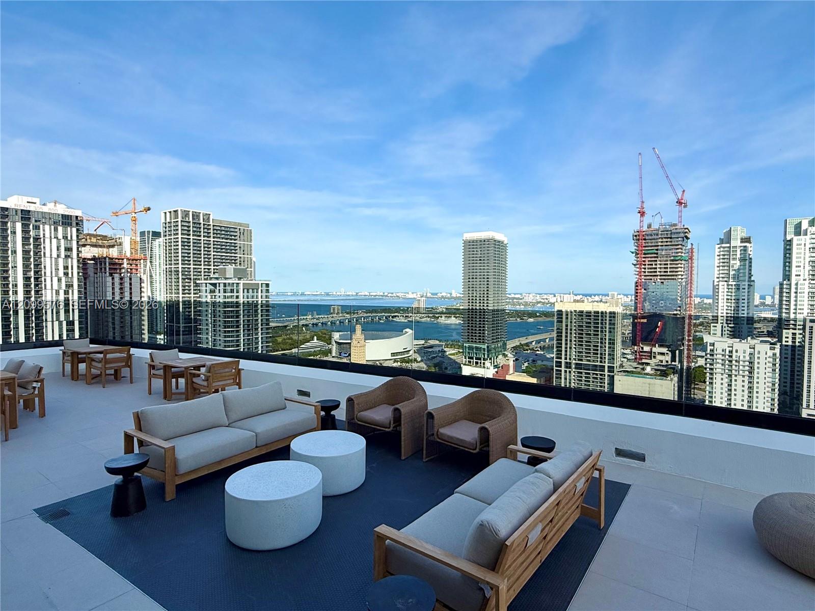 225 N Miami Avenue