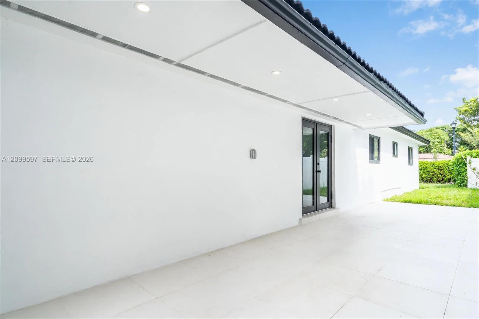 10 NW 100th Street