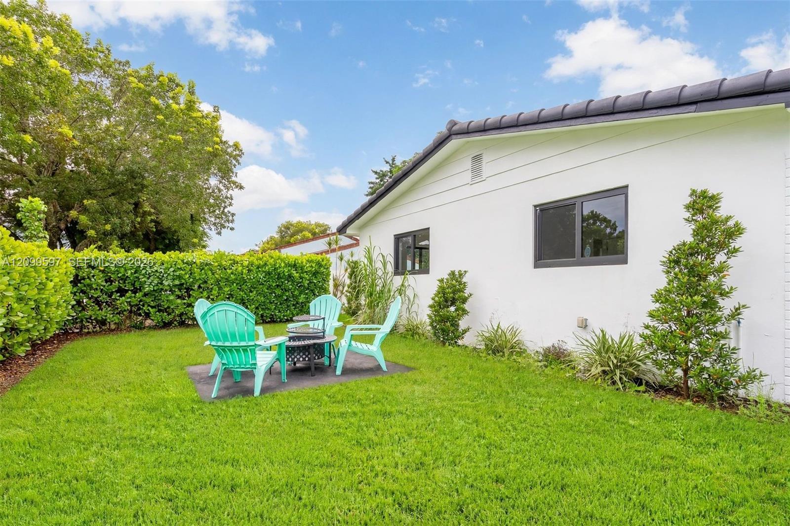 10 NW 100th Street