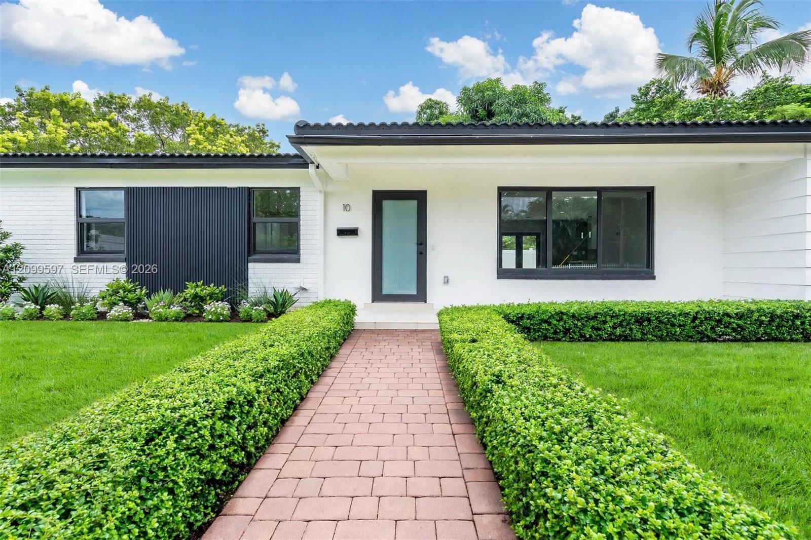 10 NW 100th Street