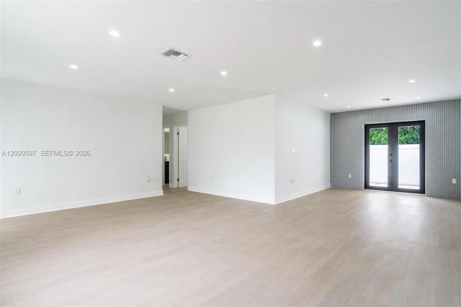 10 NW 100th Street