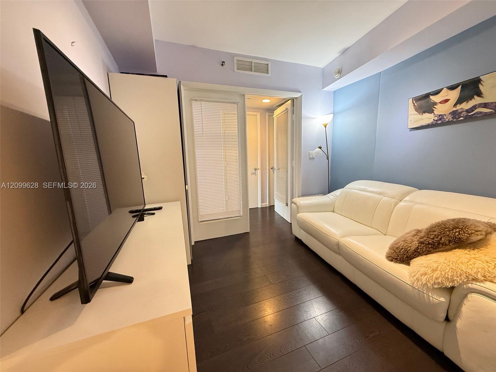 1850 S Ocean Drive gallery image #17