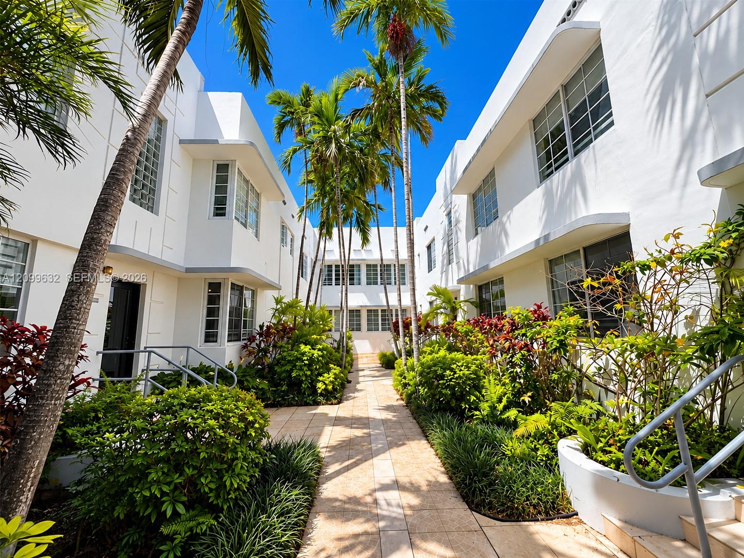 1000 Meridian Avenue