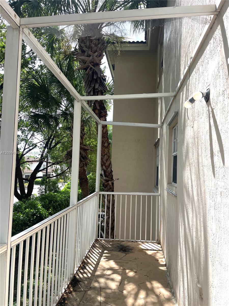 5640 NW 115th Court