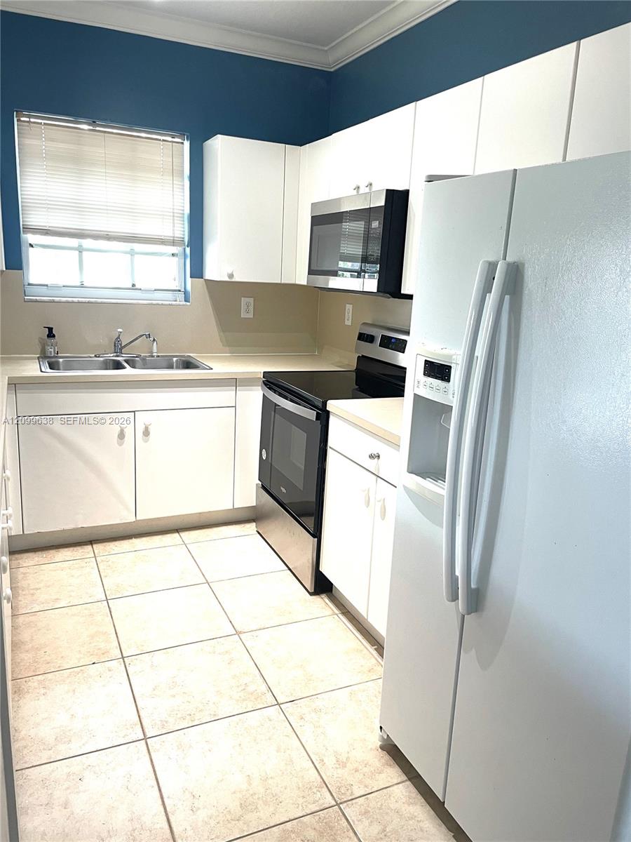 5640 NW 115th Court