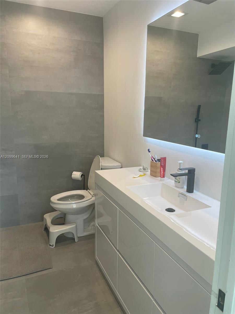 3720 NE 167th Street
