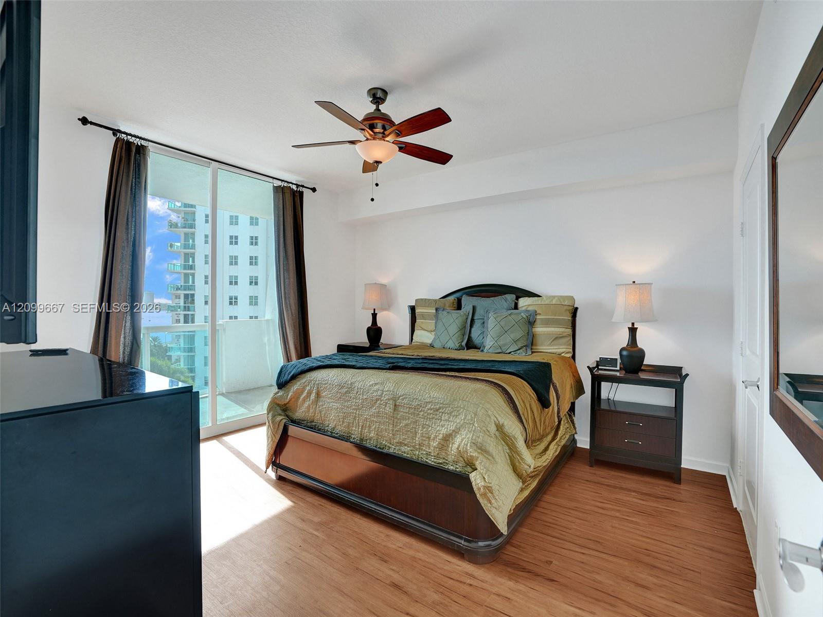 7900 Harbor Island Drive