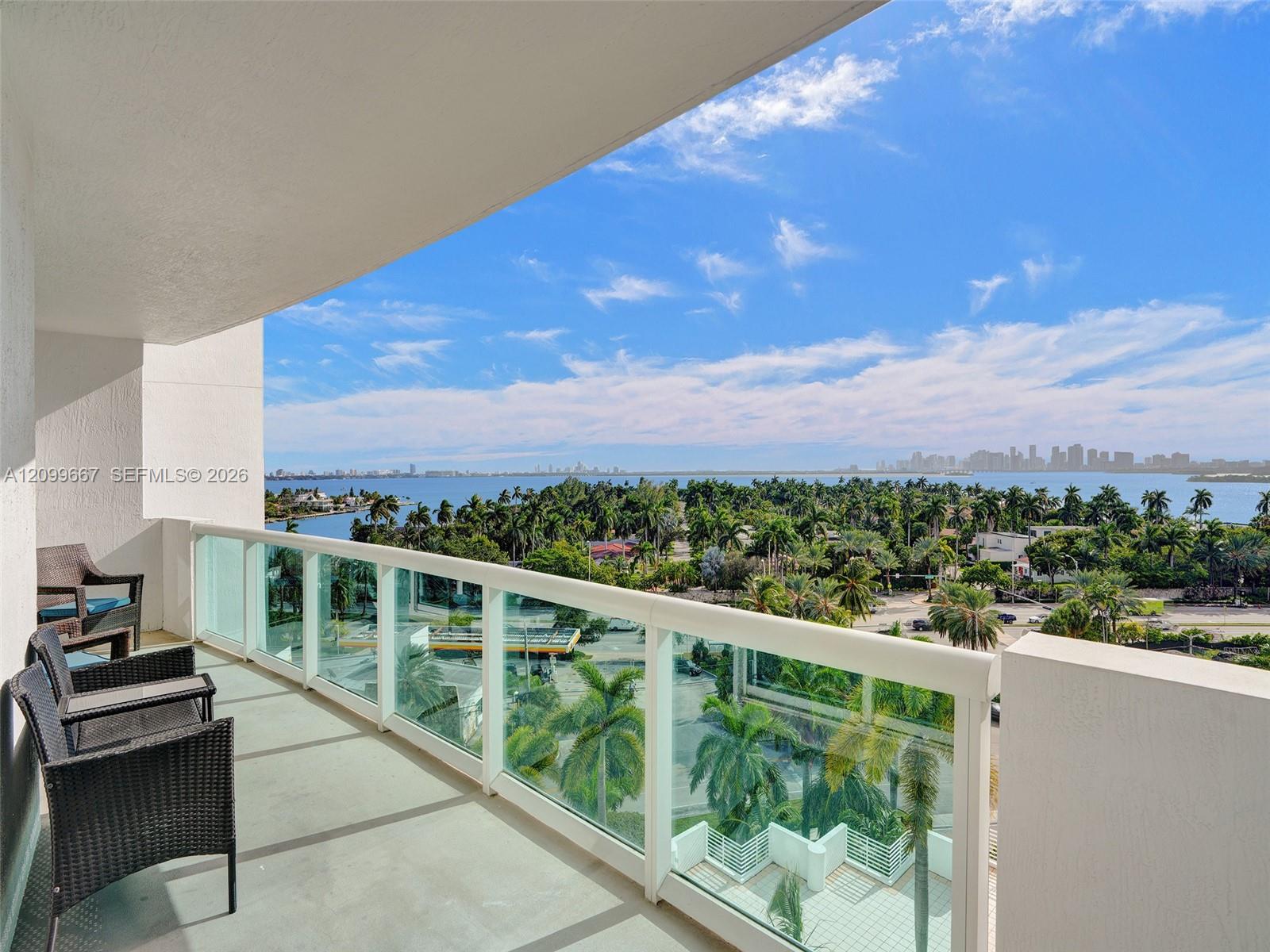 7900 Harbor Island Drive