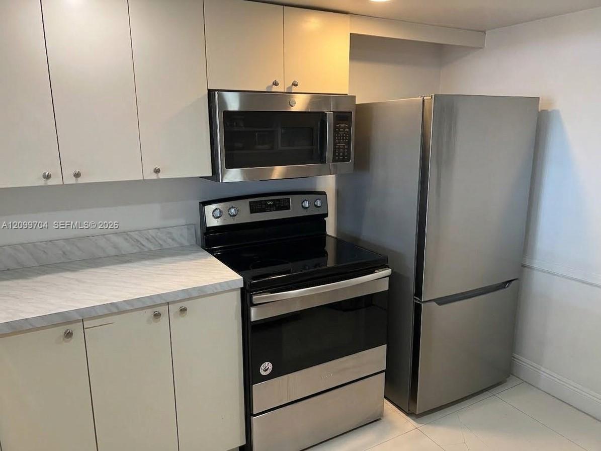 555 NE 15th Street