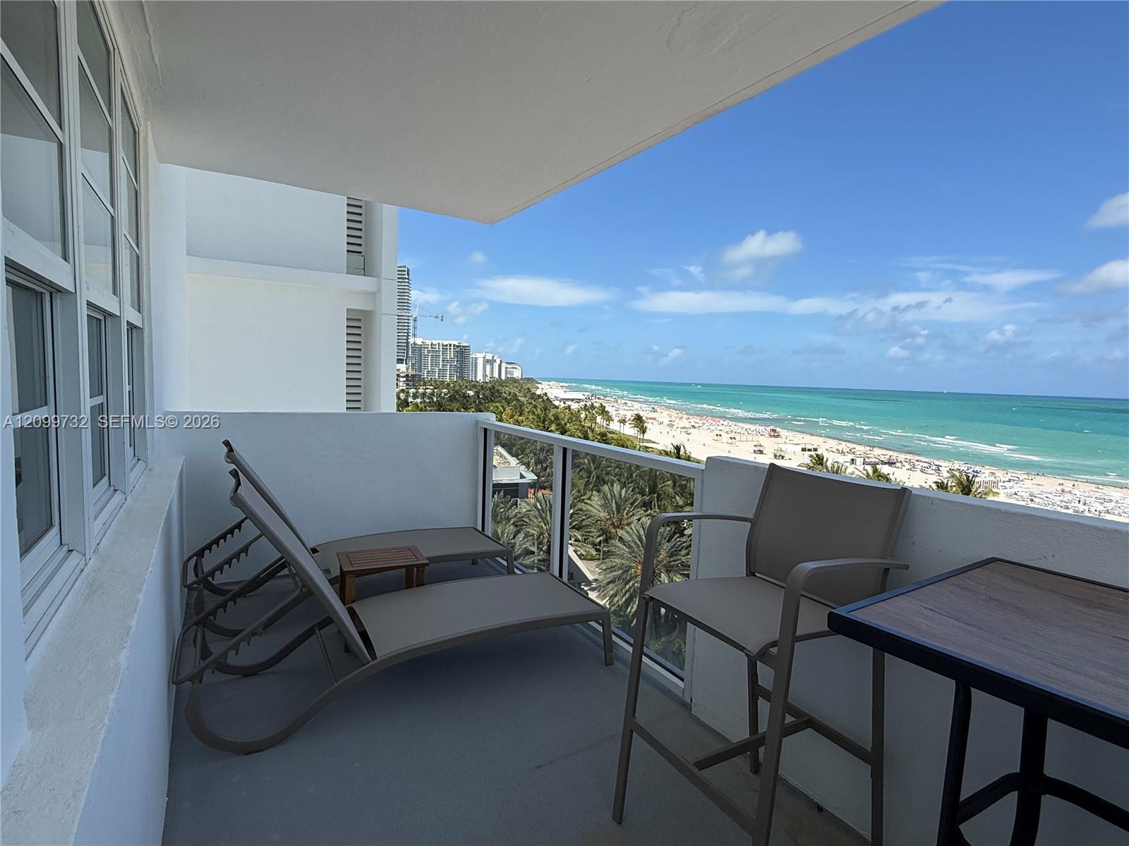100 Lincoln Road