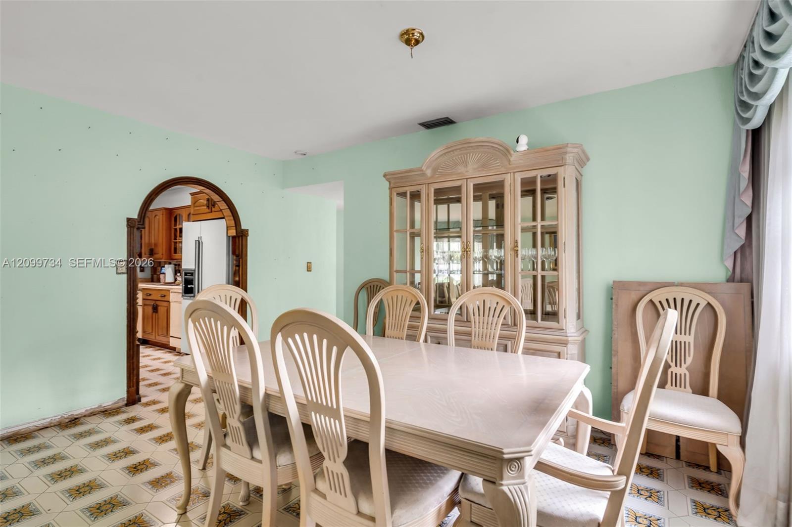 7200 S Miami Lakeway