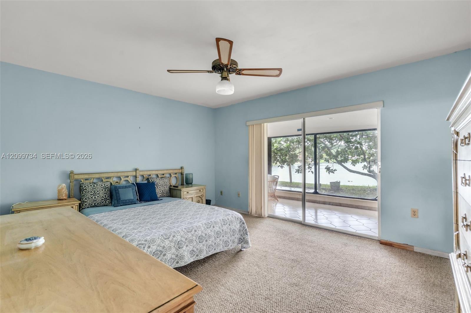 7200 S Miami Lakeway