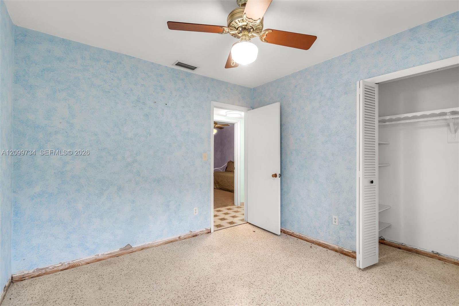 7200 S Miami Lakeway
