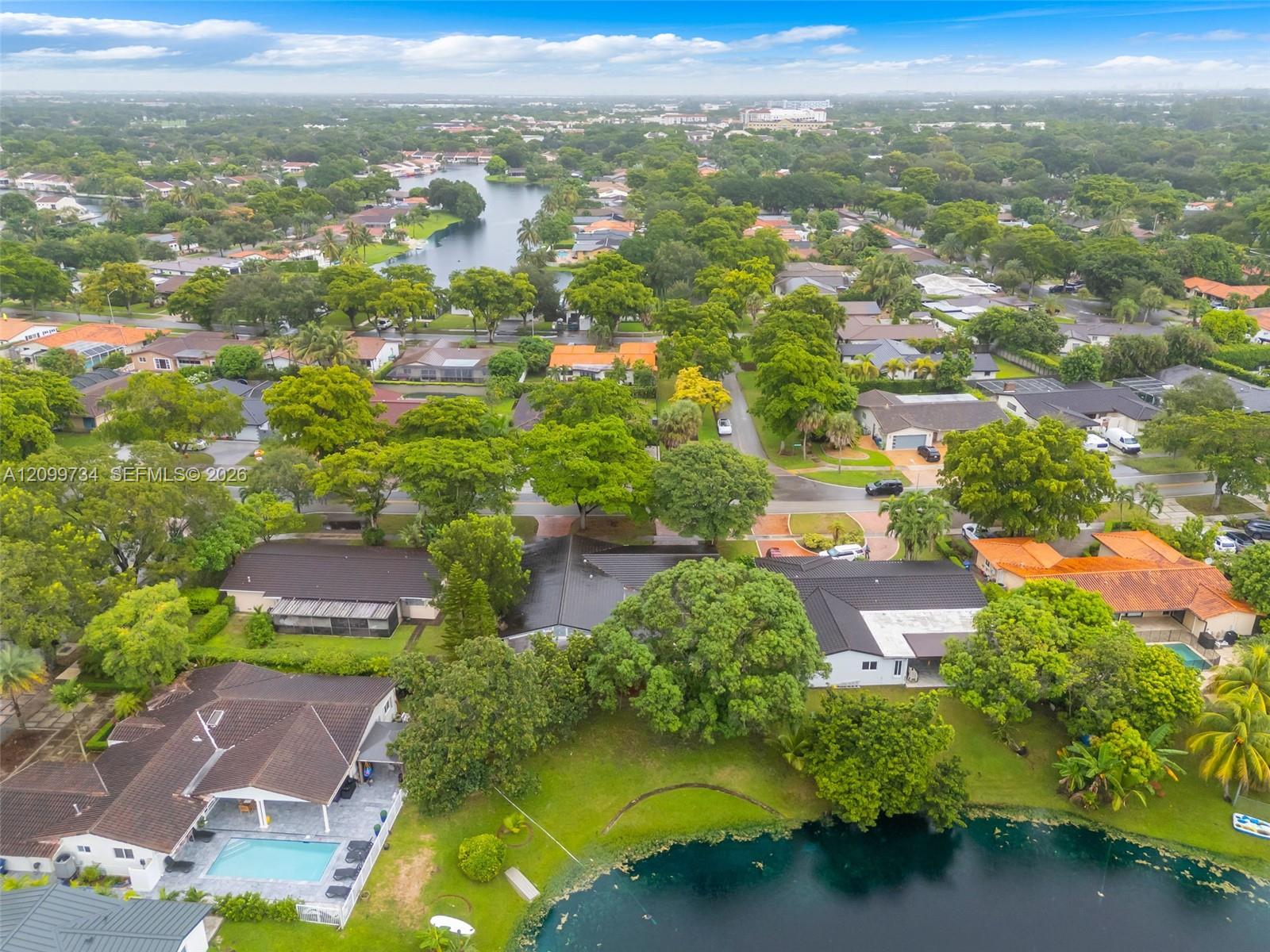 7200 S Miami Lakeway
