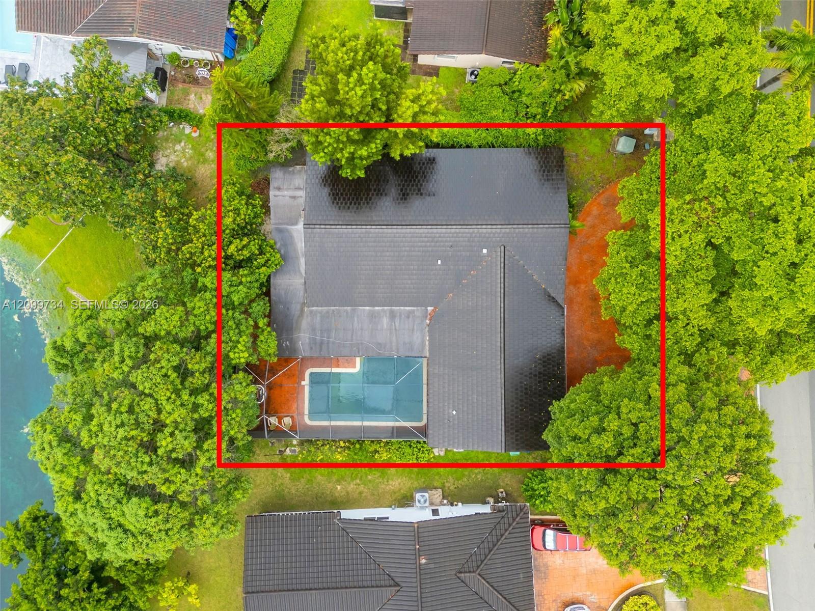 7200 S Miami Lakeway
