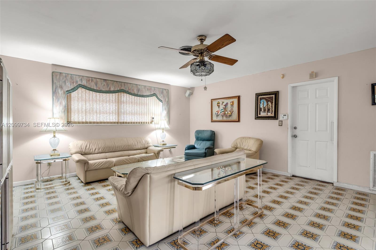 7200 S Miami Lakeway