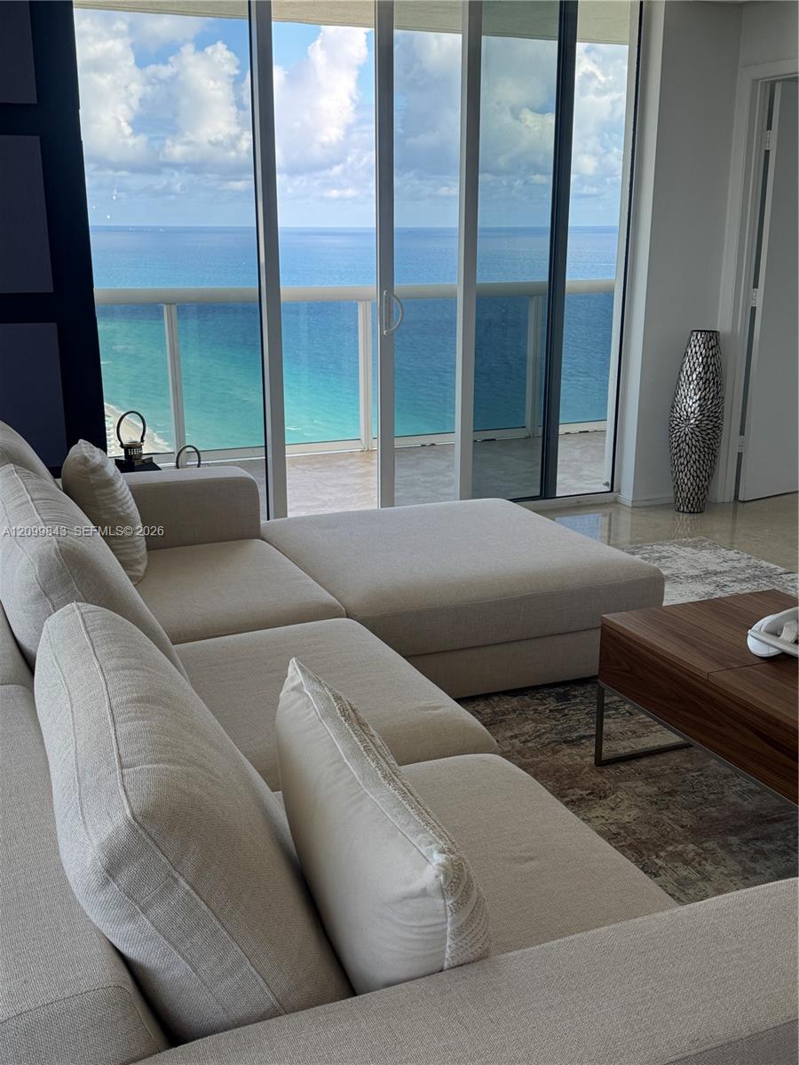 1830 S Ocean Drive gallery image #16