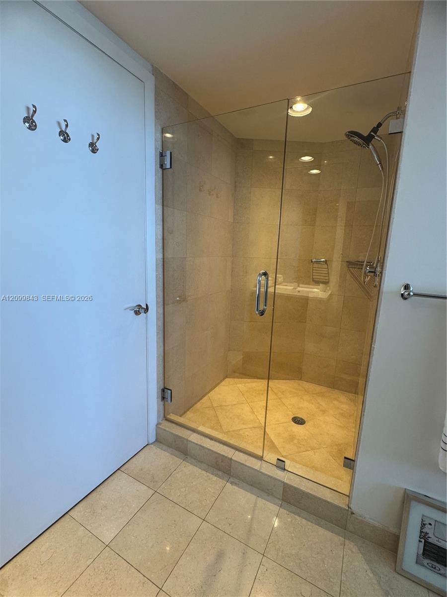 1830 S Ocean Drive gallery image #9