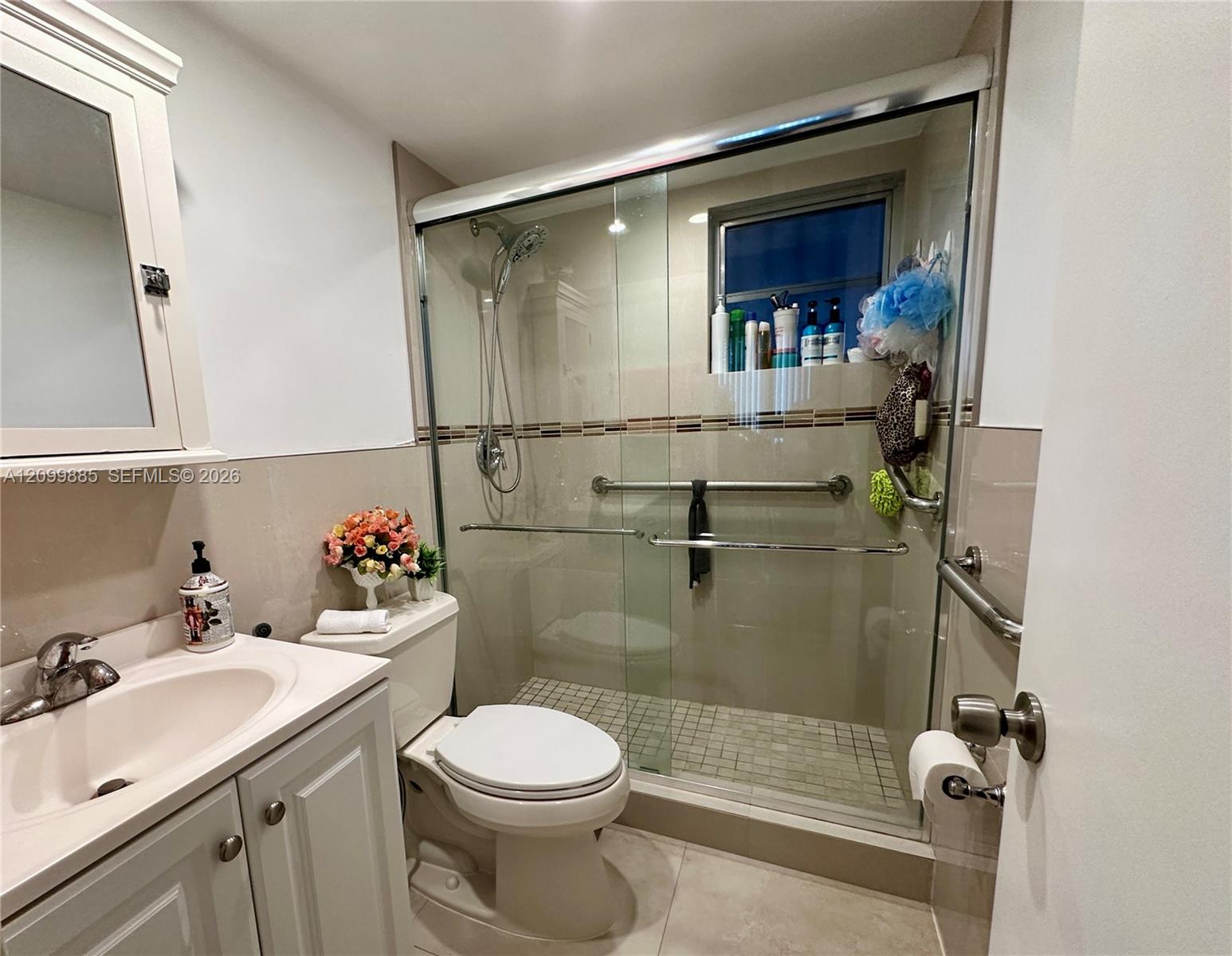820 NW 87th Avenue