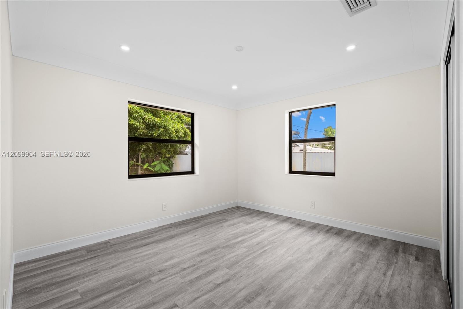 1771 SW 30th Street gallery image #17
