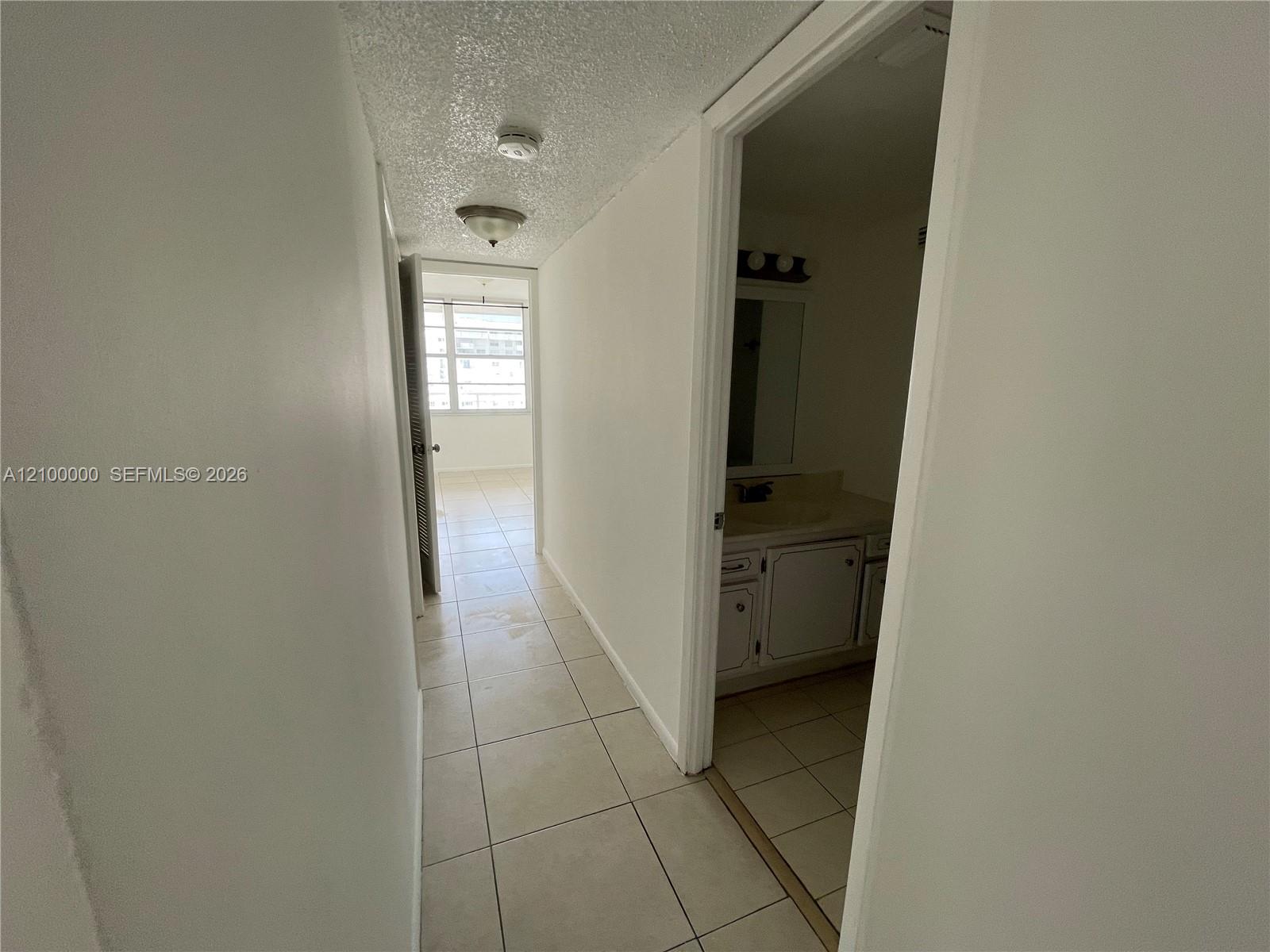 18061 Biscayne Boulevard