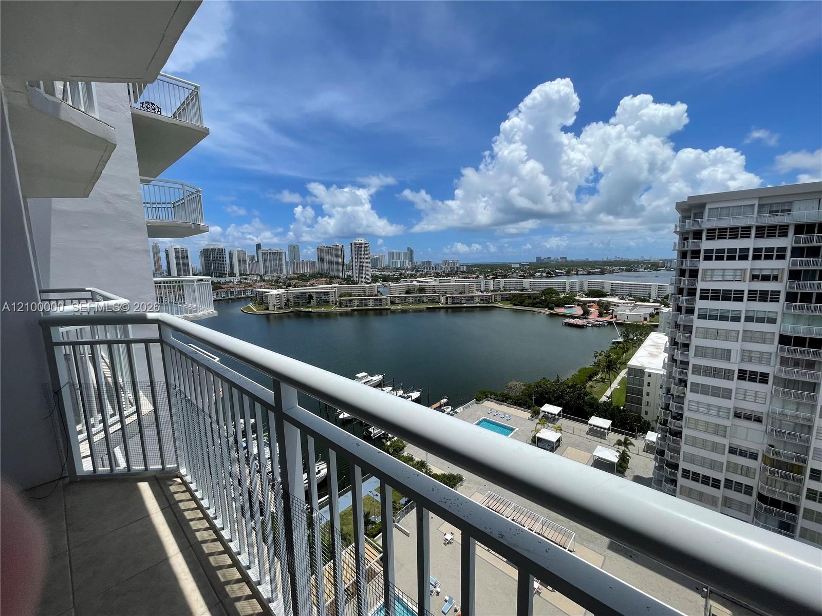 18061 Biscayne Boulevard