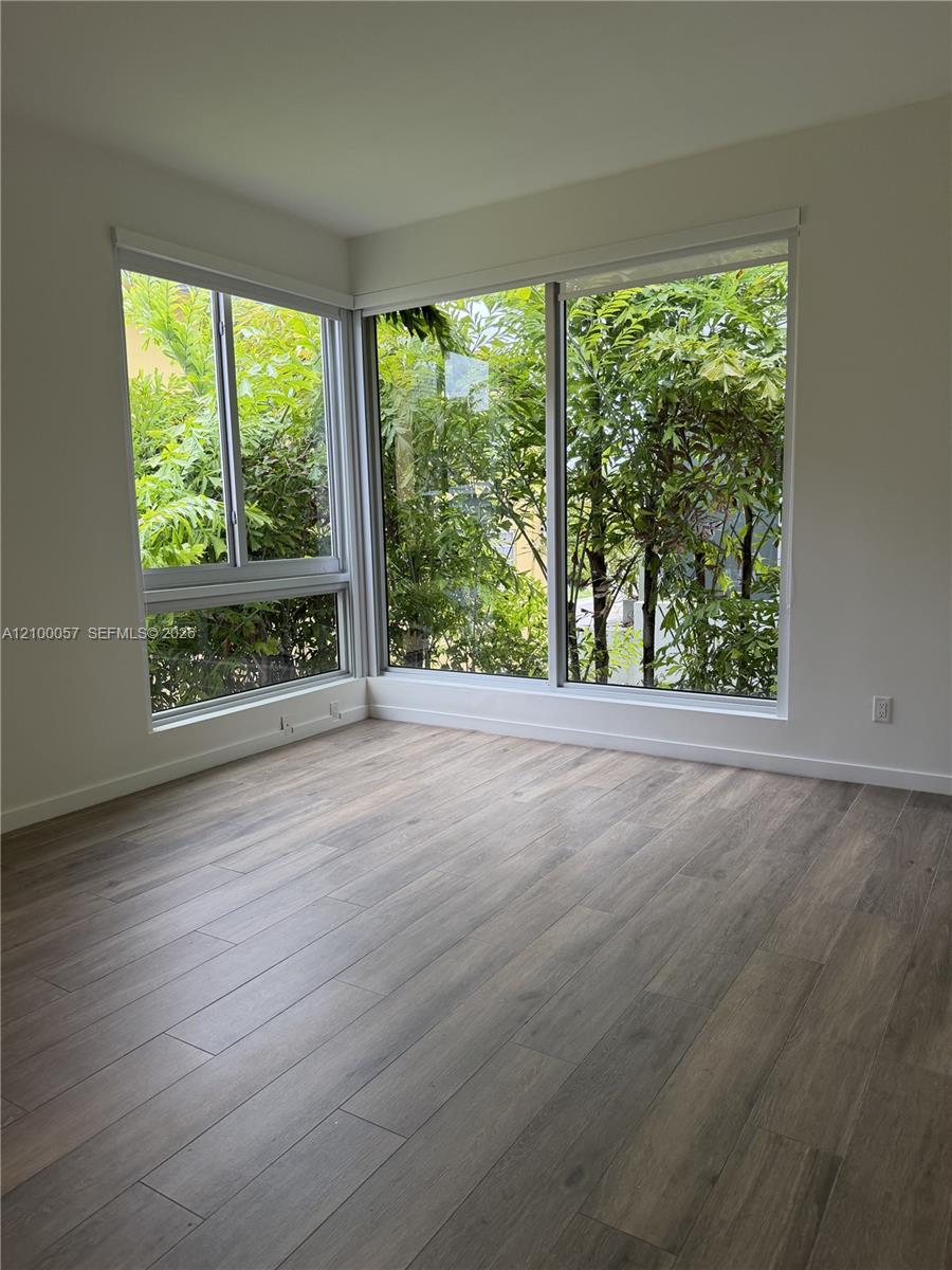 529 SW 11th Street