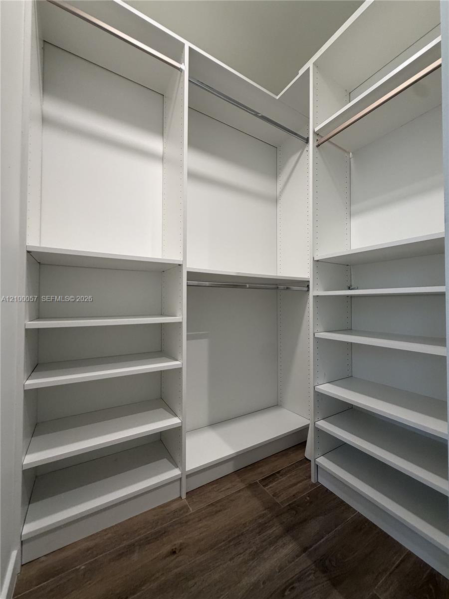 529 SW 11th Street
