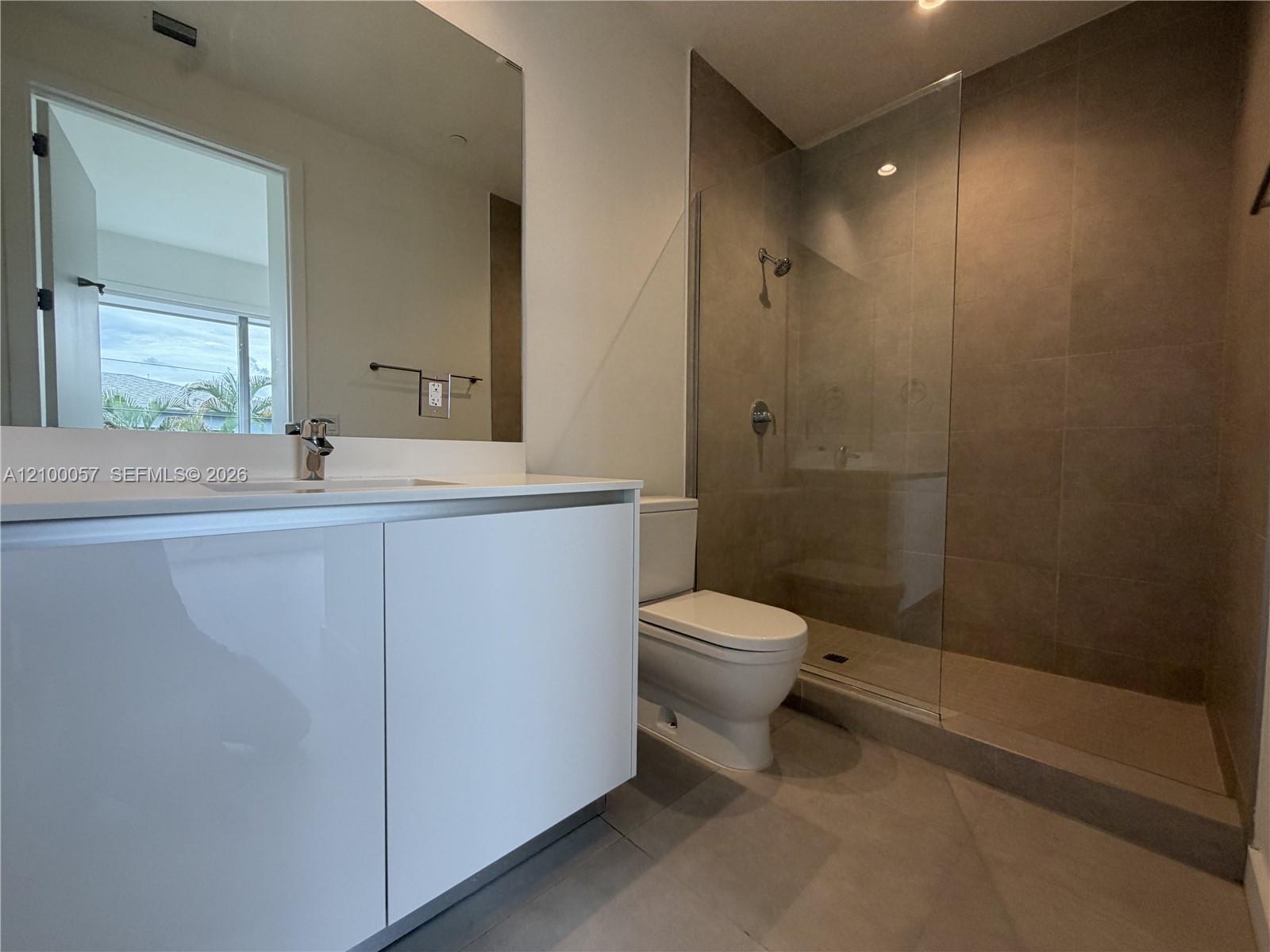 529 SW 11th Street