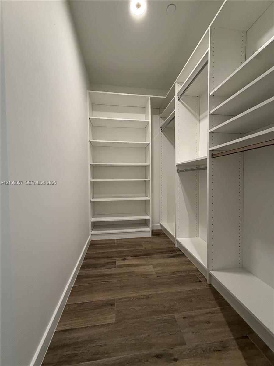 529 SW 11th Street