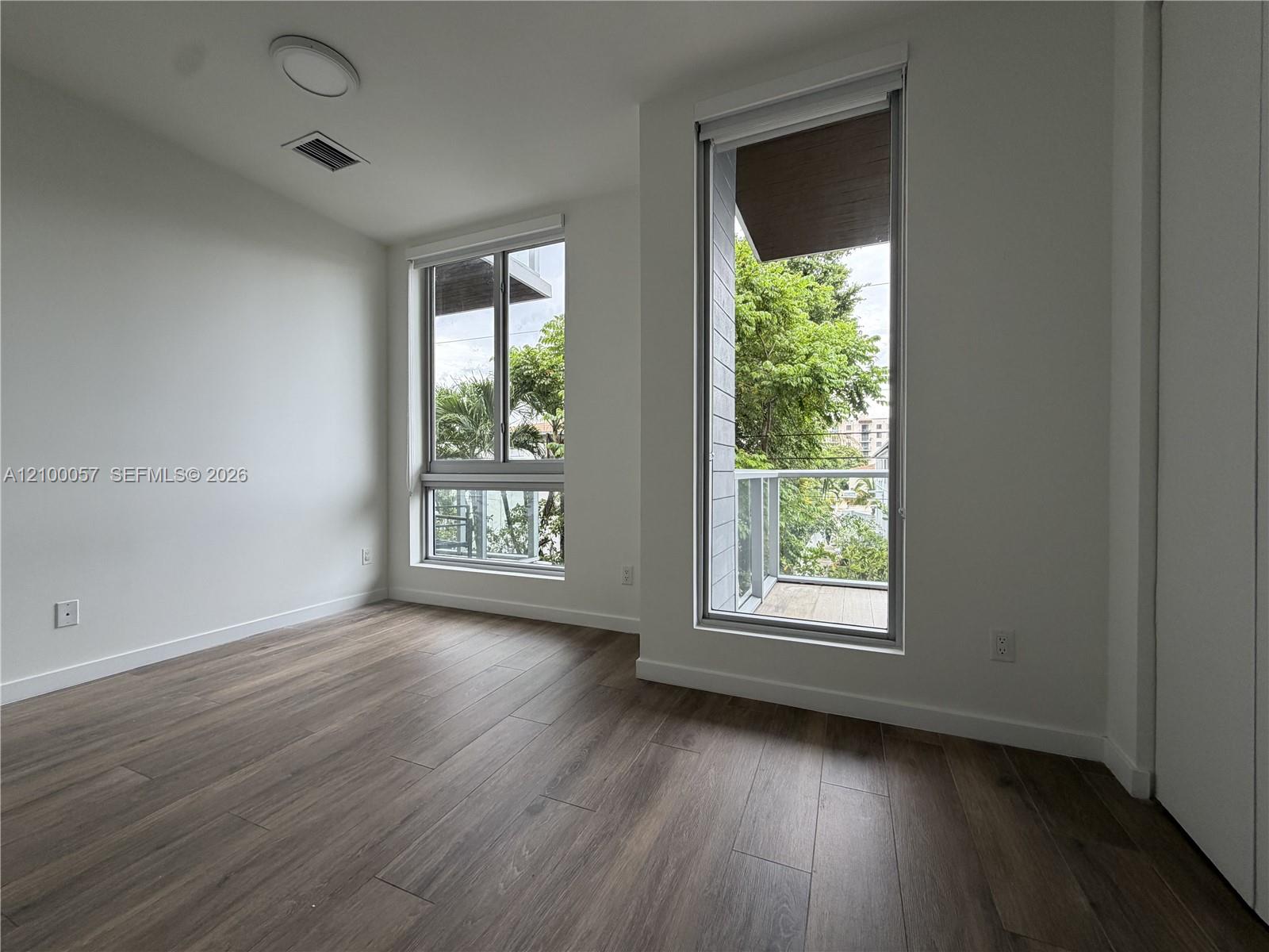 529 SW 11th Street
