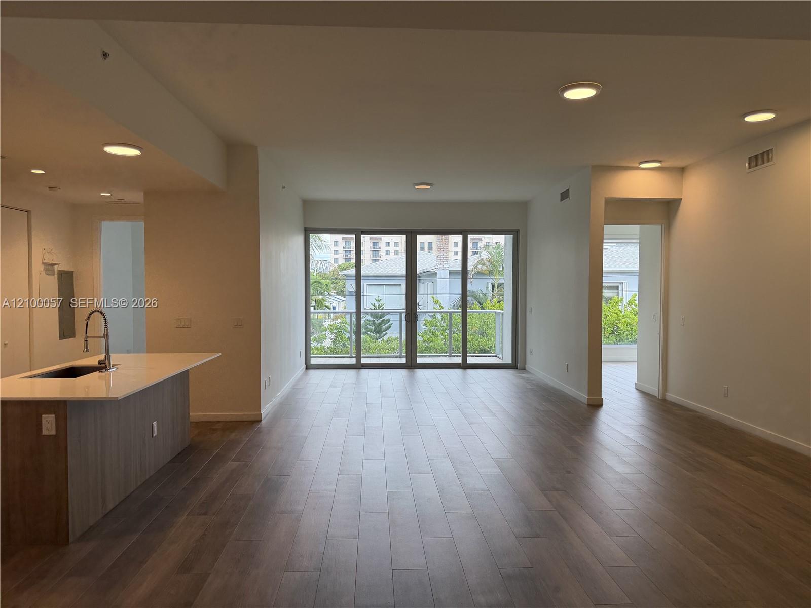529 SW 11th Street
