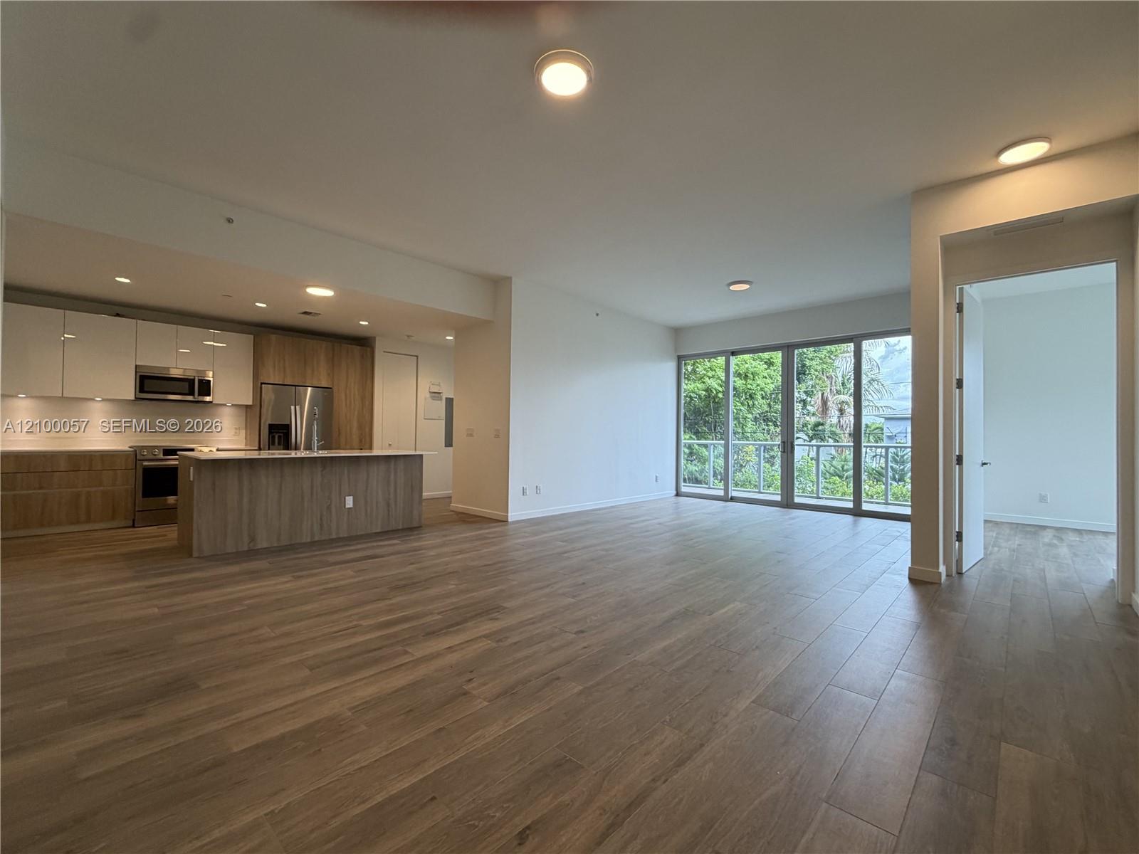 529 SW 11th Street