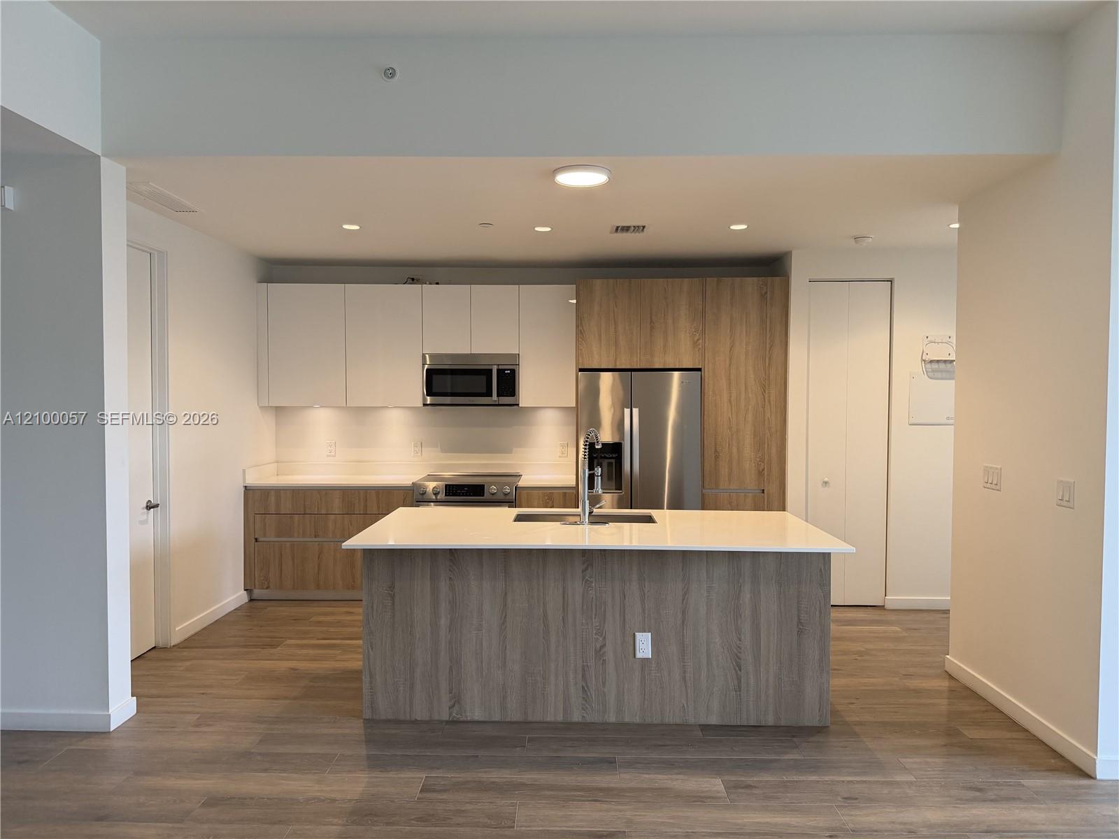529 SW 11th Street