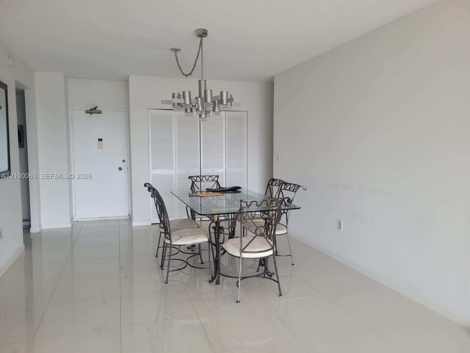 1985 S Ocean Drive gallery image #16