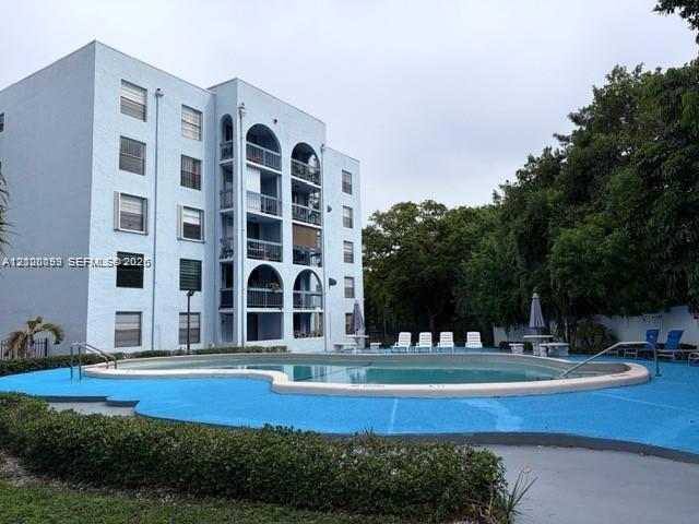 9440 Fontainebleau Boulevard