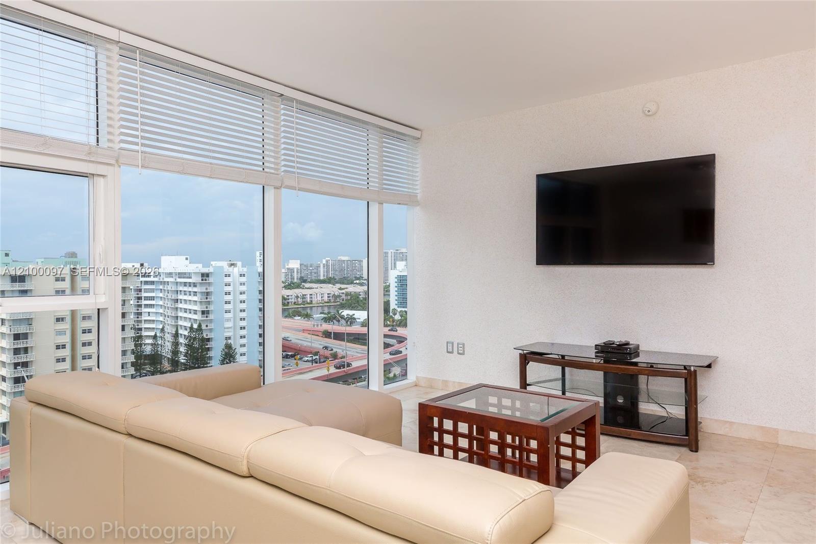1830 S Ocean Drive gallery image #4