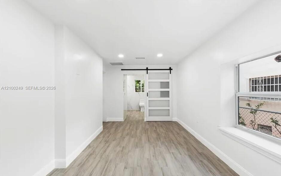 2810 SW 12th Street