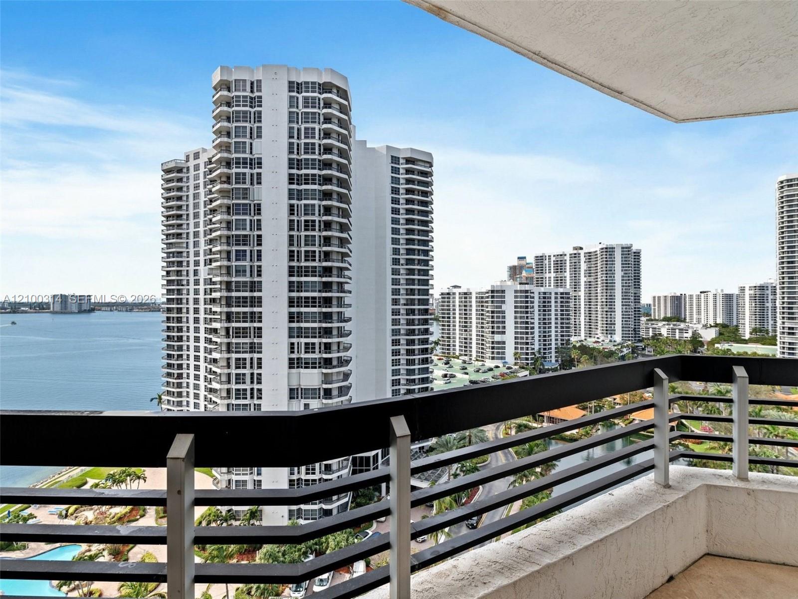 19195 NE 36 Ct Mystic Pointe Drive