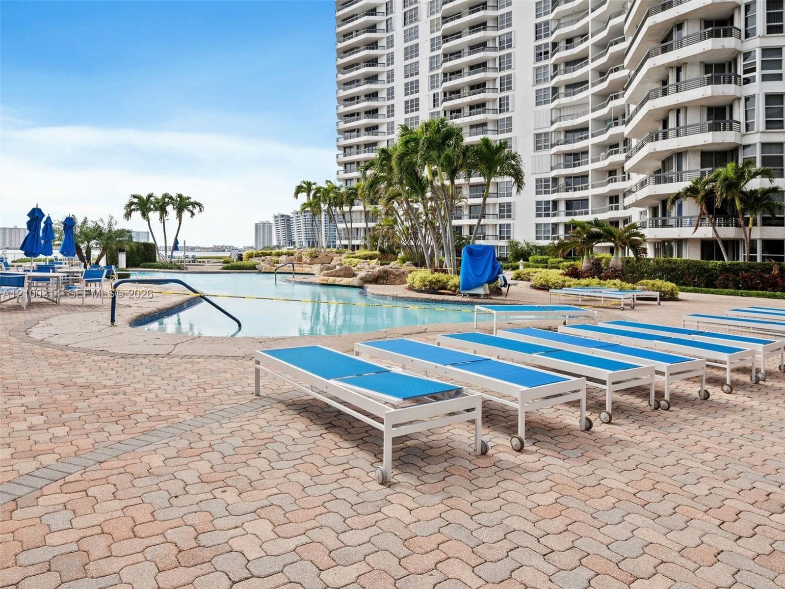 19195 NE 36 Ct Mystic Pointe Drive