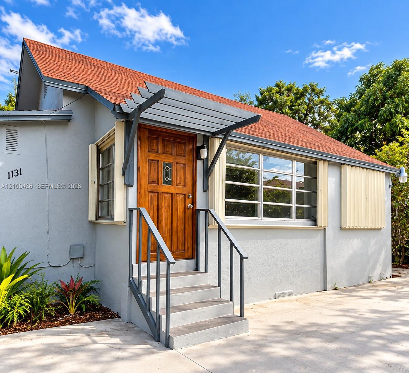 1131 SW 14th Avenue gallery image #2