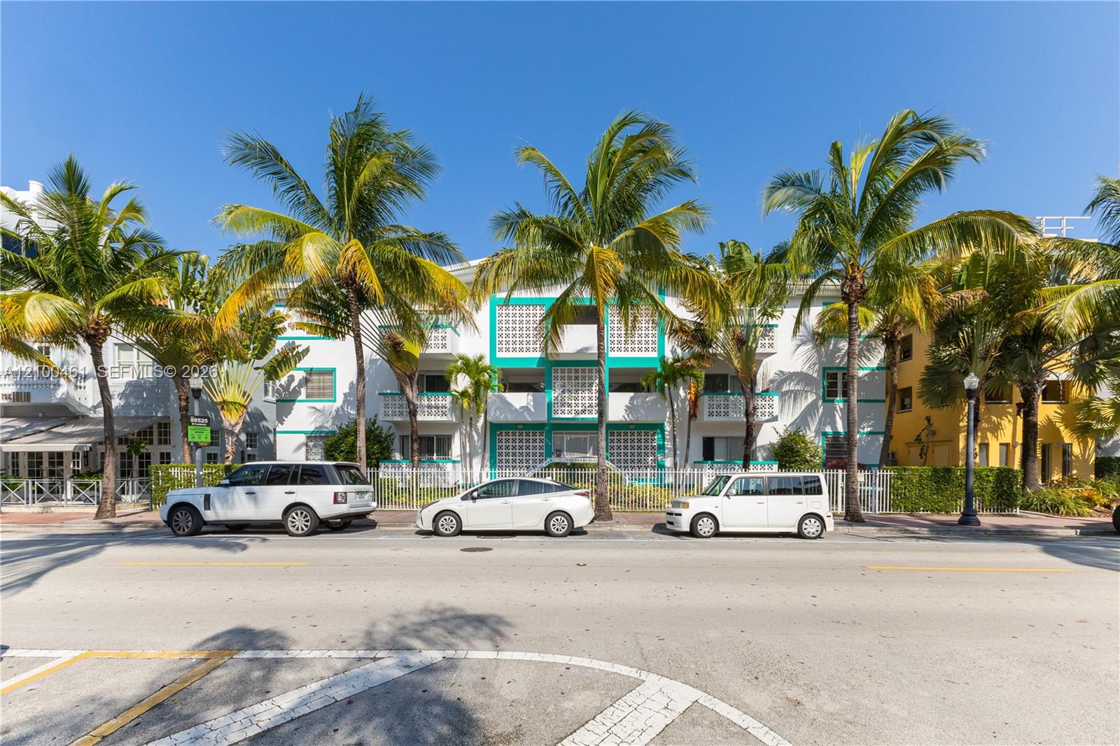 350 Collins Avenue