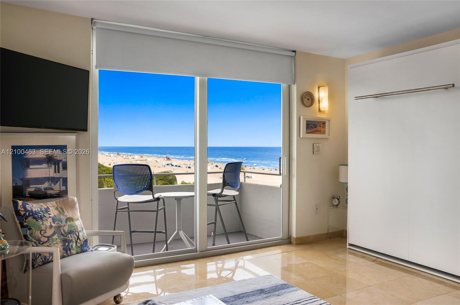465 Ocean Drive