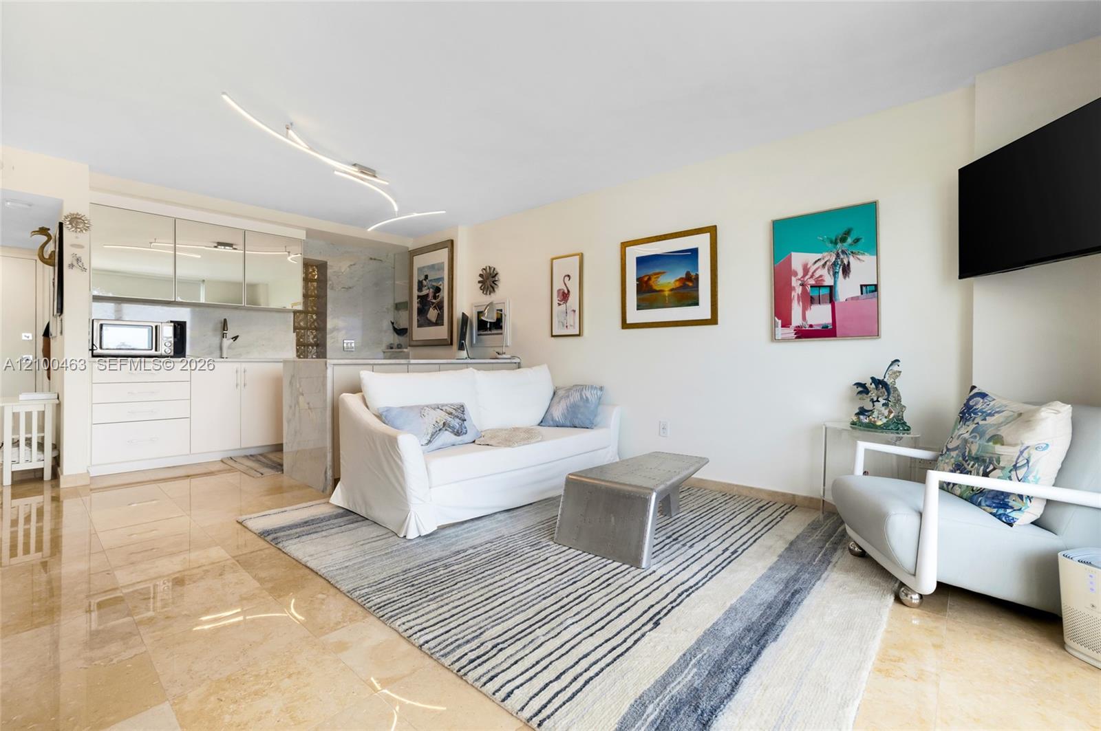 465 Ocean Drive