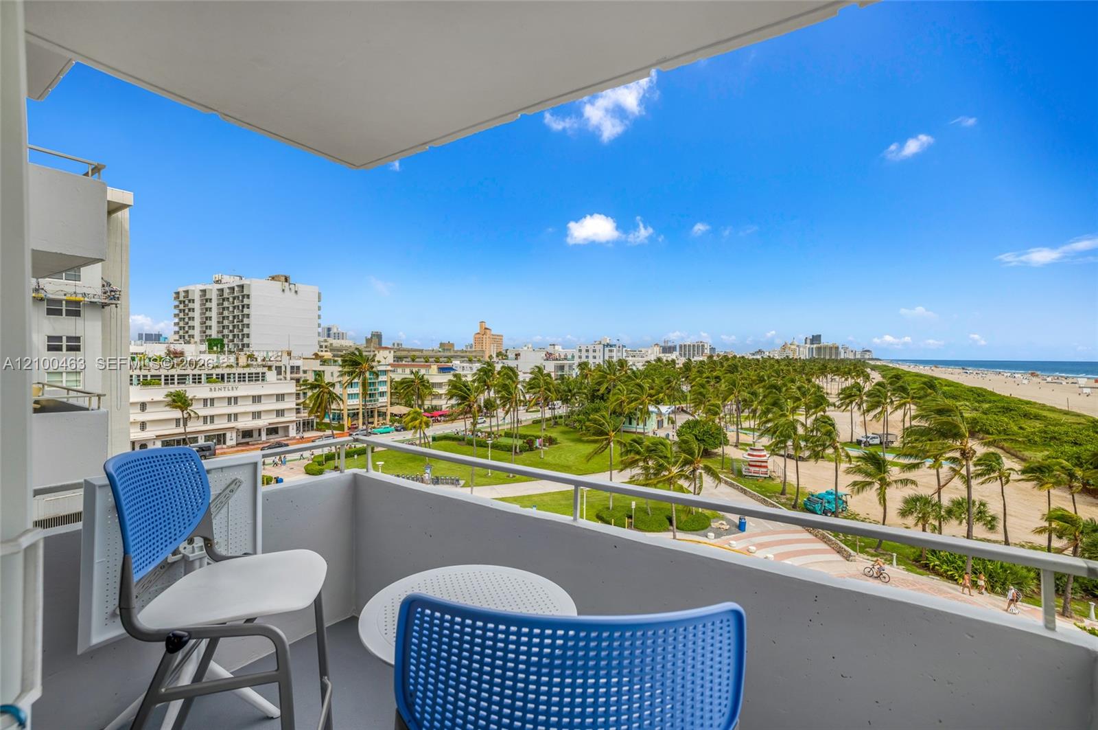 465 Ocean Drive