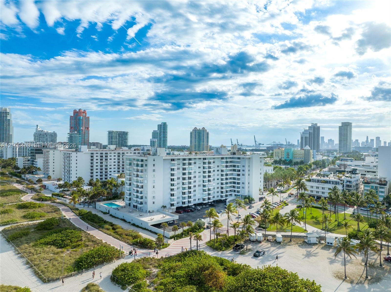 465 Ocean Drive