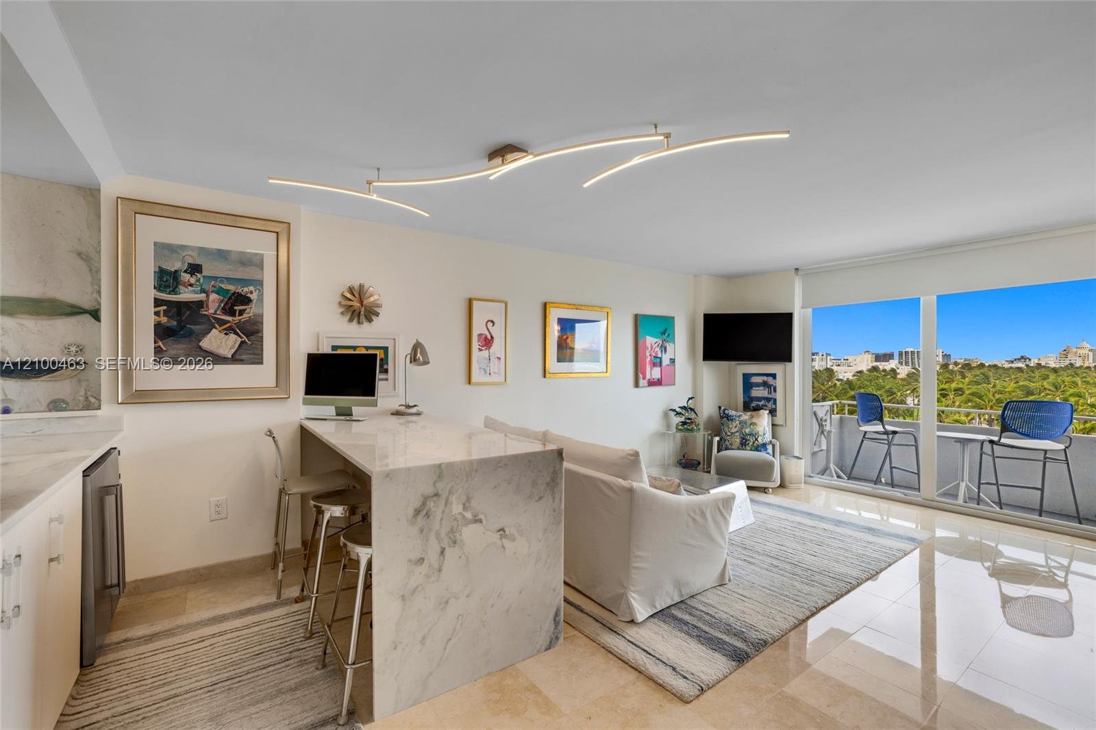 465 Ocean Drive